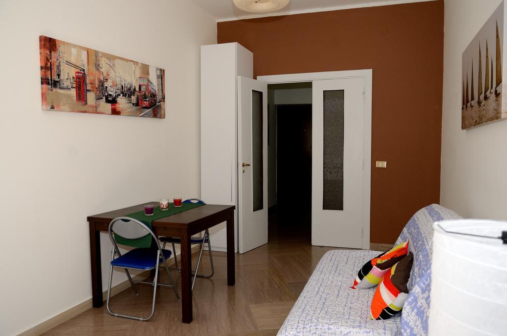 Domus Bracco Appartamento Napoli